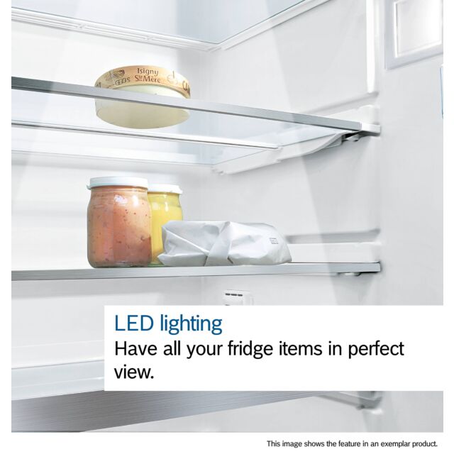 Bosch KIR81VFE0G 54.1cm Integrated Tall Larder Fridge