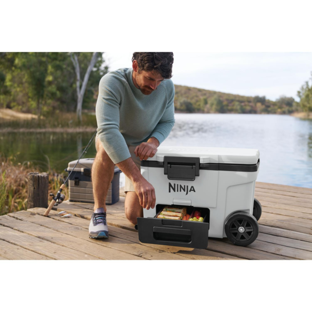 Ninja FB245UKWH FrostVault 42L Wheeled Cooler White