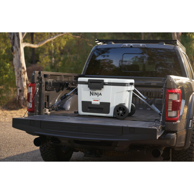 Ninja FB245UKWH FrostVault 42L Wheeled Cooler White