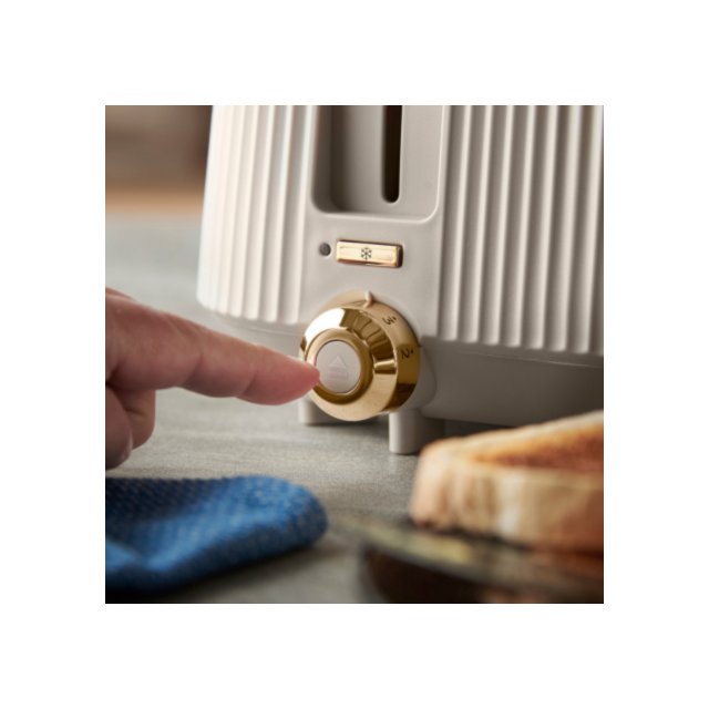 Russell Hobbs 26771 Bronte 4 Slice Toaster
