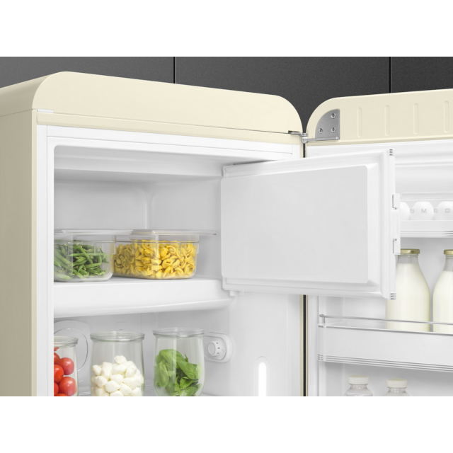 Smeg FAB28RCR6UK 60.1cm Cream Fridge Freezer