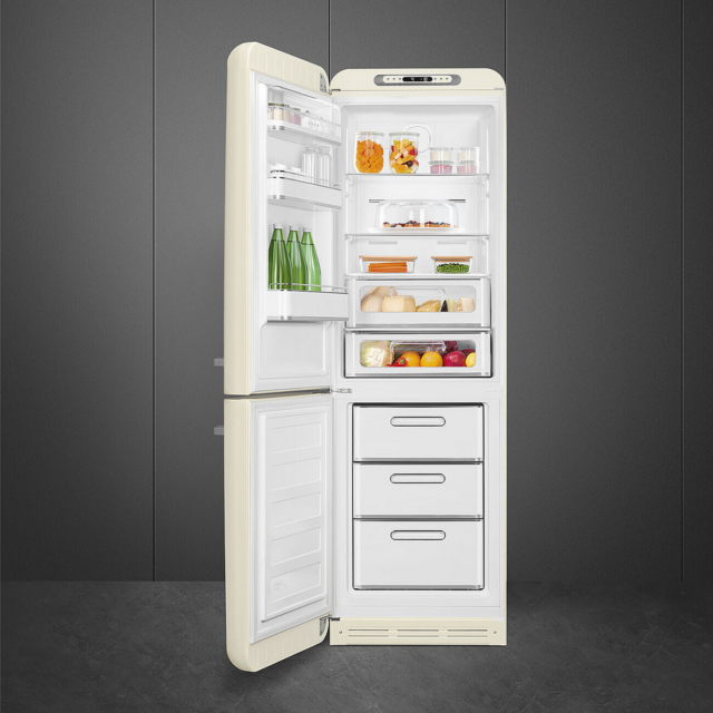 Smeg FAB32LCR6UK 60.1cm Cream Fridge Freezer